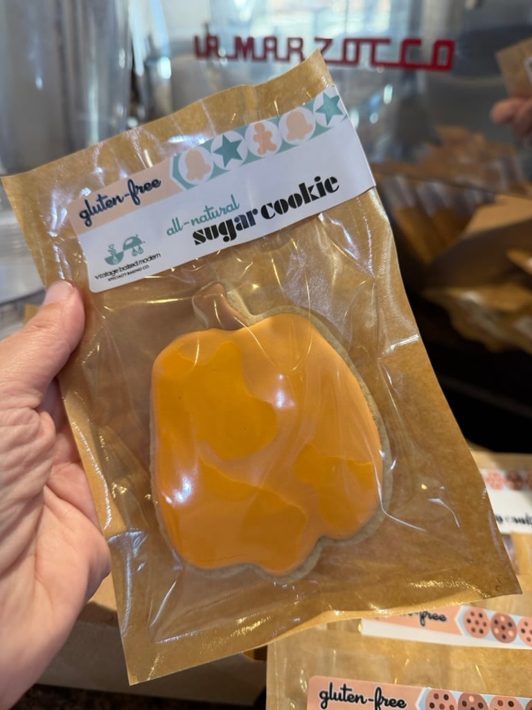 GLUTEN-FREE Decorated Sugar Cookie (pickup only)